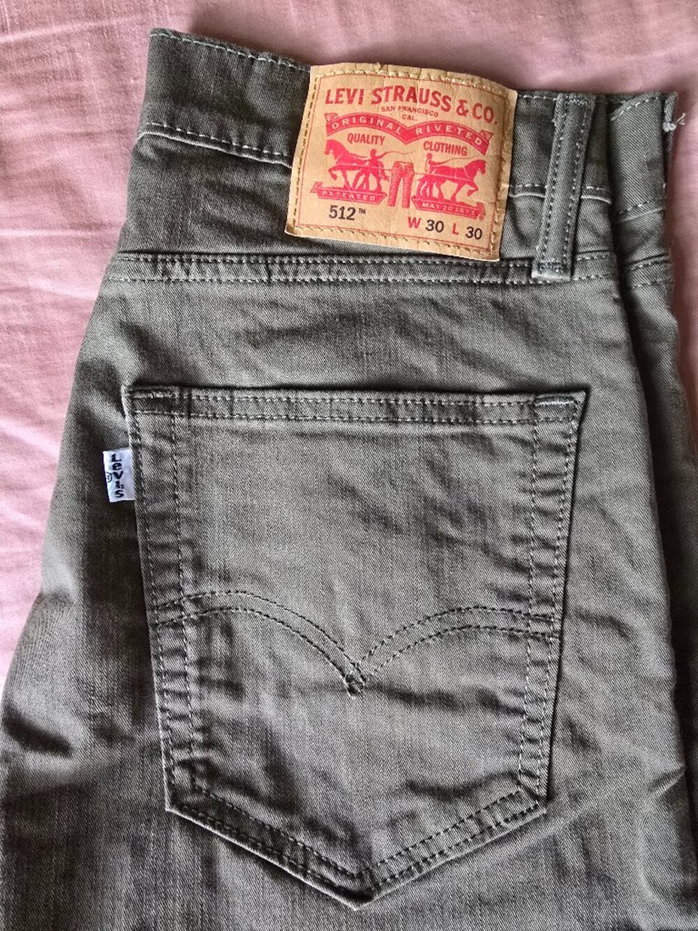 Levi's 512 Slim Taper (LIKE NEW) 30x30
